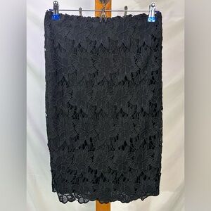 NWT $78 Catherine Malandrino Black Floral Lace Pencil Skirt Knee Length Size 4